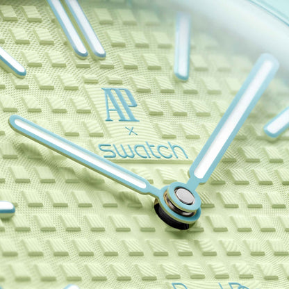 Royal Pop™ Bio Ceramic Watch With Silicon Strap